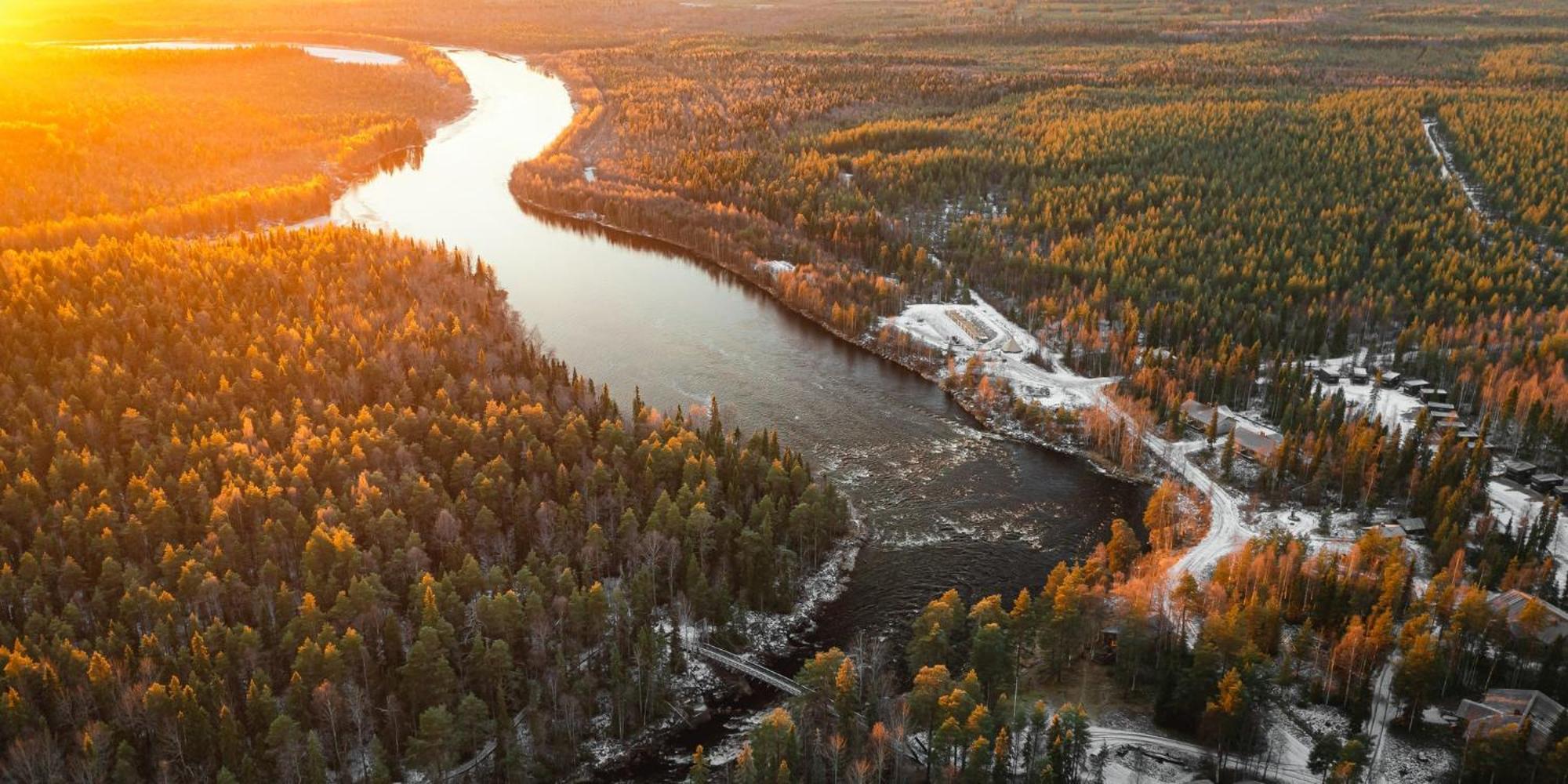 Vaattunki Wilderness Resort Rovaniemi Exteriör bild