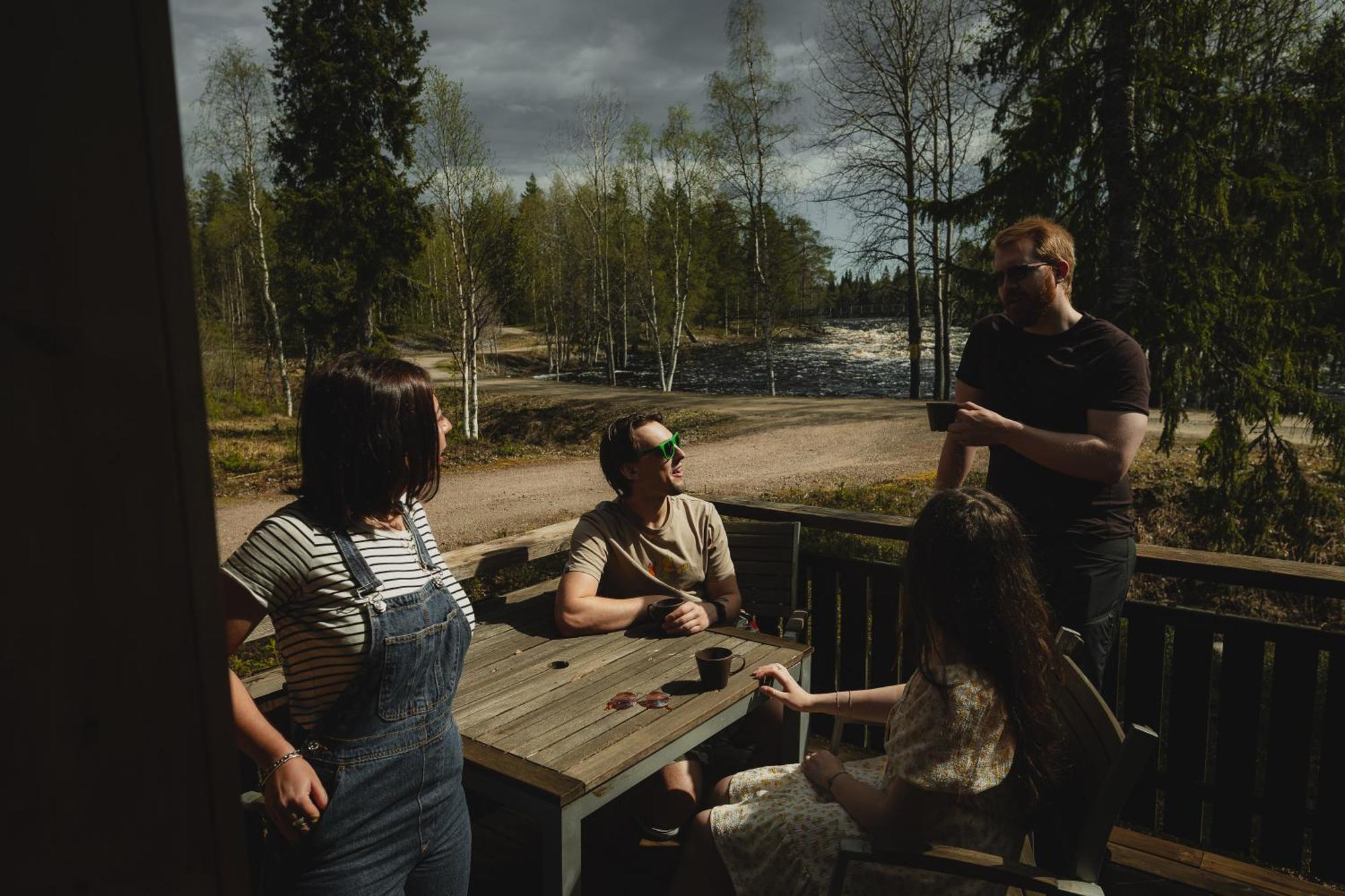 Vaattunki Wilderness Resort Rovaniemi Exteriör bild